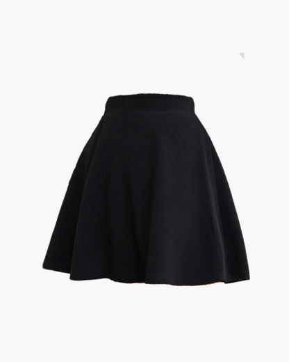 The Miss Set - Venora