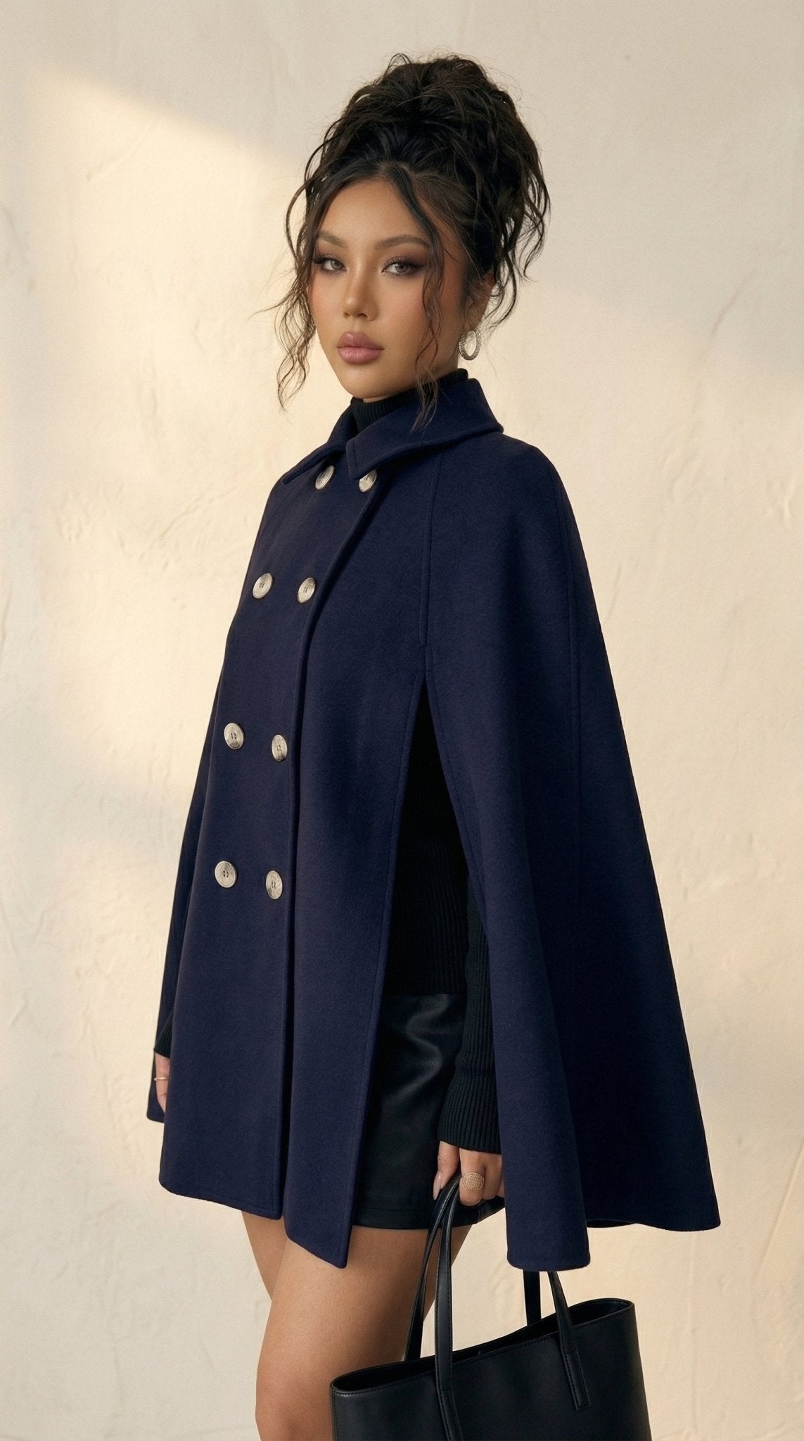 The Victoria Cape Coat - Venora